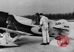 Standbild tödlichen Absturz der Gee Bee Z Super Sportster Flugzeug Detroit Michigan USA, 1931, aus Sekunde 51 historischem Filmmaterial Videoclip 65675046366