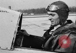 Standbild tödlichen Absturz der Gee Bee Z Super Sportster Flugzeug Detroit Michigan USA, 1931, aus Sekunde 55 historischem Filmmaterial Videoclip 65675046366
