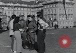 Immagine di Soldati russi Praga Cecoslovacchia, 1945, secondo 29 filmato di repertorio 65675046380