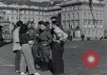 Immagine di Soldati russi Praga Cecoslovacchia, 1945, secondo 33 filmato di repertorio 65675046380