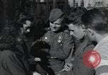 Immagine di Soldati russi Praga Cecoslovacchia, 1945, secondo 43 filmato di repertorio 65675046380