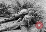 Immagine di Armi a mano United States USA, 1943, secondo 38 filmato di repertorio 65675046390