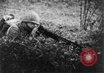 Immagine di Armi a mano United States USA, 1943, secondo 44 filmato di repertorio 65675046390