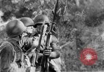 Immagine di Armi a mano United States USA, 1943, secondo 29 filmato di repertorio 65675046391