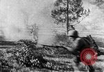 Immagine di Armi a mano United States USA, 1943, secondo 50 filmato di repertorio 65675046391