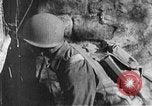 Immagine di Armi a mano United States USA, 1943, secondo 18 filmato di repertorio 65675046392