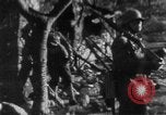Immagine di Armi a mano United States USA, 1943, secondo 26 filmato di repertorio 65675046392