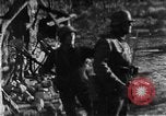 Immagine di Armi a mano United States USA, 1943, secondo 29 filmato di repertorio 65675046392