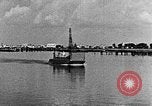 Standbild Test von Higgins Boot mit Traktor Louisiana United States USA, 1941, aus Sekunde 49 historischem Filmmaterial Videoclip 65675046394