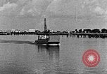 Standbild Test von Higgins Boot mit Traktor Louisiana United States USA, 1941, aus Sekunde 50 historischem Filmmaterial Videoclip 65675046394