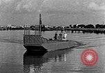 Standbild Test von Higgins Boot mit Traktor Louisiana United States USA, 1941, aus Sekunde 58 historischem Filmmaterial Videoclip 65675046394