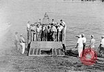 Standbild Higgins Boote Louisiana United States USA, 1941, aus Sekunde 25 historischem Filmmaterial Videoclip 65675046395