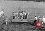 Standbild Higgins Boote Louisiana United States USA, 1941, aus Sekunde 30 historischem Filmmaterial Videoclip 65675046395