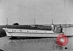 Standbild Higgins Boote Louisiana United States USA, 1941, aus Sekunde 3 historischem Filmmaterial Videoclip 65675046396