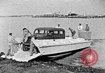 Standbild Higgins Boote Louisiana United States USA, 1941, aus Sekunde 22 historischem Filmmaterial Videoclip 65675046396