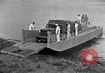 Standbild Higgins Boote Louisiana United States USA, 1941, aus Sekunde 20 historischem Filmmaterial Videoclip 65675046397