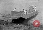 Standbild Higgins Boote Louisiana United States USA, 1941, aus Sekunde 30 historischem Filmmaterial Videoclip 65675046397