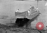 Standbild Higgins Boote Louisiana United States USA, 1941, aus Sekunde 32 historischem Filmmaterial Videoclip 65675046397