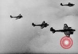 Immagine di Signal Corps United States USA, 1943, secondo 18 filmato di repertorio 65675046399