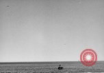 Immagine di Signal Corps United States USA, 1943, secondo 24 filmato di repertorio 65675046400
