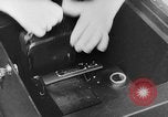 Immagine di Signal Corps United States USA, 1943, secondo 30 filmato di repertorio 65675046400