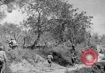 Standbild Tageslicht Patrol Tremensuoli Italien, 1944, aus Sekunde 15 historischem Filmmaterial Videoclip 65675046405