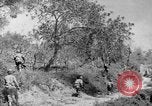 Standbild Tageslicht Patrol Tremensuoli Italien, 1944, aus Sekunde 16 historischem Filmmaterial Videoclip 65675046405