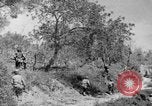 Standbild Tageslicht Patrol Tremensuoli Italien, 1944, aus Sekunde 17 historischem Filmmaterial Videoclip 65675046405