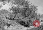 Standbild Tageslicht Patrol Tremensuoli Italien, 1944, aus Sekunde 20 historischem Filmmaterial Videoclip 65675046405