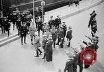 Standbild Adolf Hitler Rechlin Deutschland, 1938, aus Sekunde 40 historischem Filmmaterial Videoclip 65675046408