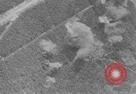 Standbild Heinkel He 111 bomber Europa, 1940, aus Sekunde 21 historischem Filmmaterial Videoclip 65675046412