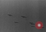 Standbild Innenraum des Heinkel He 111 Cockpits Europa, 1940, aus Sekunde 1 historischem Filmmaterial Videoclip 65675046413