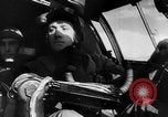 Standbild Innenraum des Heinkel He 111 Cockpits Europa, 1940, aus Sekunde 12 historischem Filmmaterial Videoclip 65675046413