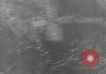 Standbild Innenraum des Heinkel He 111 Cockpits Europa, 1940, aus Sekunde 39 historischem Filmmaterial Videoclip 65675046413