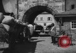 Standbild Joseph Suss Oppenheimer Deutschland, 1940, aus Sekunde 5 historischem Filmmaterial Videoclip 65675046422