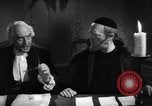 Image Joseph Suss Oppenheimer Allemagne, 1940, de la seconde 22 séquences d'archives historiques vidéo 65675046430