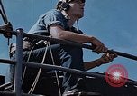 Standbild US-Angriff Transportschiff Pacific Theater, 1945, aus Sekunde 32 historischem Filmmaterial Videoclip 65675046454