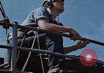 Standbild US-Angriff Transportschiff Pacific Theater, 1945, aus Sekunde 34 historischem Filmmaterial Videoclip 65675046454