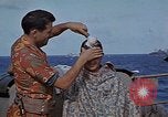 Standbild US-Angriff Transportschiff Pacific Theater, 1945, aus Sekunde 52 historischem Filmmaterial Videoclip 65675046454
