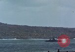 Standbild Bombardierung Iwo Jima, 1945, aus Sekunde 16 historischem Filmmaterial Videoclip 65675046455