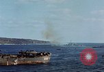 Standbild Bombardierung Iwo Jima, 1945, aus Sekunde 15 historischem Filmmaterial Videoclip 65675046456