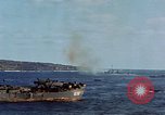 Standbild Bombardierung Iwo Jima, 1945, aus Sekunde 18 historischem Filmmaterial Videoclip 65675046456