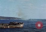 Standbild Bombardierung Iwo Jima, 1945, aus Sekunde 20 historischem Filmmaterial Videoclip 65675046456