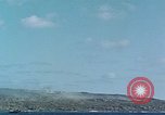 Standbild Bombardierung Iwo Jima, 1945, aus Sekunde 15 historischem Filmmaterial Videoclip 65675046457