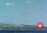 Standbild Bombardierung Iwo Jima, 1945, aus Sekunde 19 historischem Filmmaterial Videoclip 65675046457