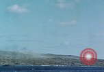 Standbild Bombardierung Iwo Jima, 1945, aus Sekunde 23 historischem Filmmaterial Videoclip 65675046457