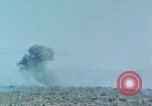 Standbild Bombardierung Iwo Jima, 1945, aus Sekunde 30 historischem Filmmaterial Videoclip 65675046457