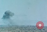 Standbild Bombardierung Iwo Jima, 1945, aus Sekunde 38 historischem Filmmaterial Videoclip 65675046457
