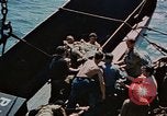 Standbild Bombardierung Iwo Jima, 1945, aus Sekunde 29 historischem Filmmaterial Videoclip 65675046458