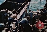 Standbild Bombardierung Iwo Jima, 1945, aus Sekunde 40 historischem Filmmaterial Videoclip 65675046458